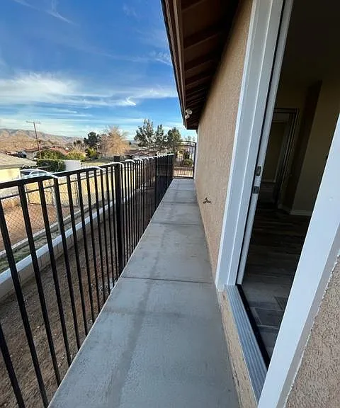17896 Manzanita St — Photo 5
