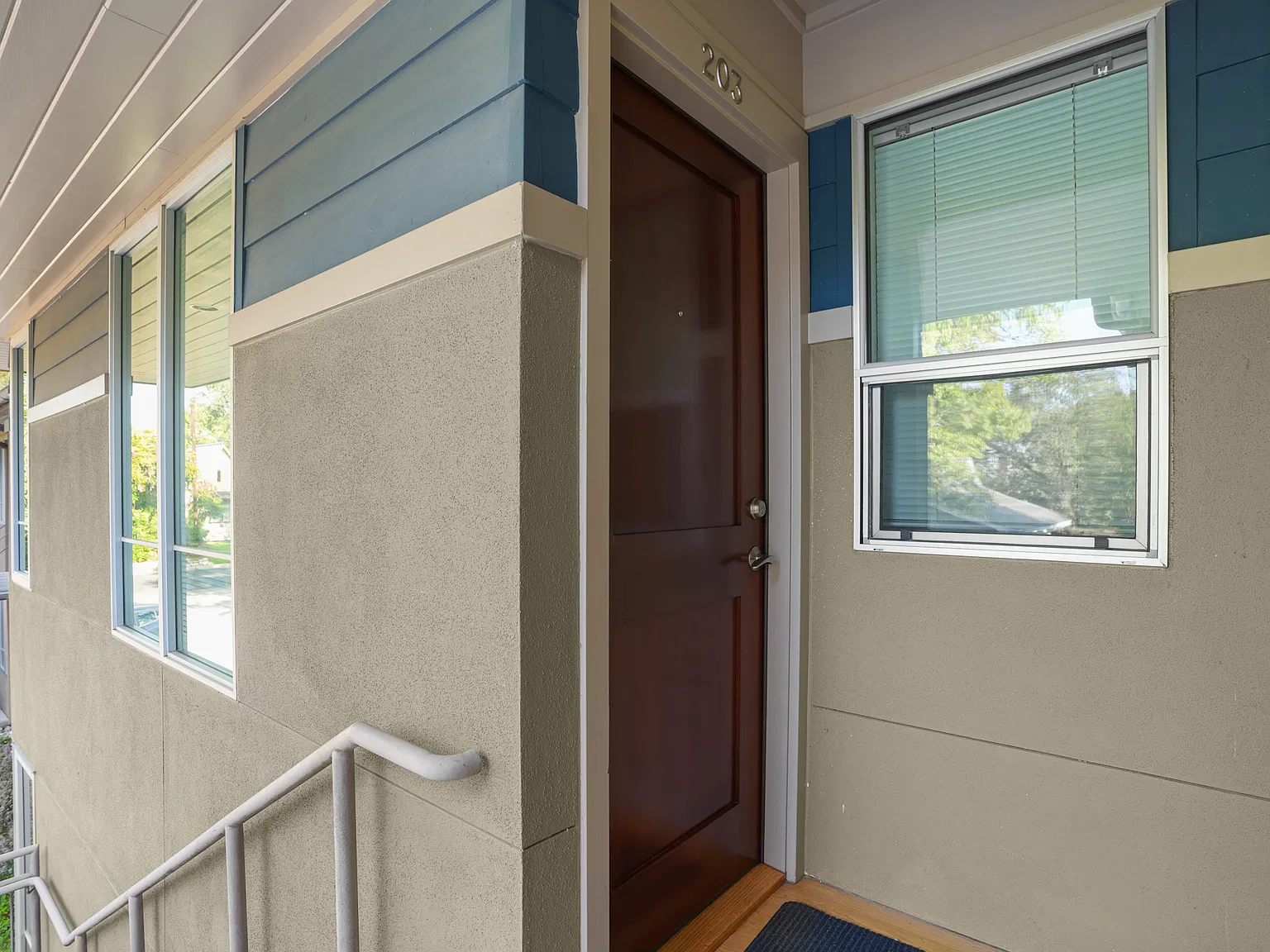 1 bed, 750 sqft, $1,975 — Photo 4