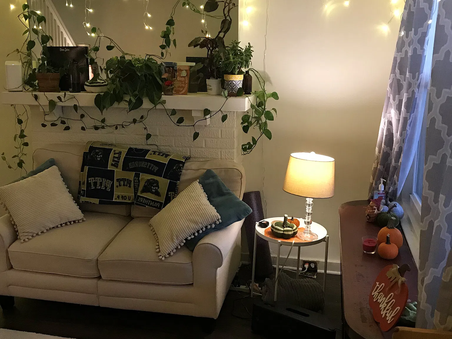 3 bed, 1.0 bath, $1,995 — Photo 2