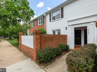 2705 S Walter Reed Dr UNIT A, Arlington, VA 22206