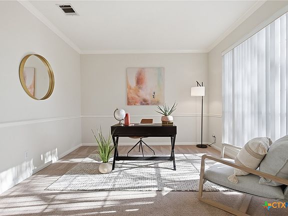 3rd image of 712 Runners Rdg