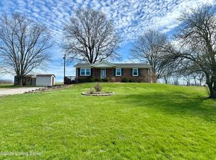 8522 Carrollton Rd, Campbellsburg, KY 40011