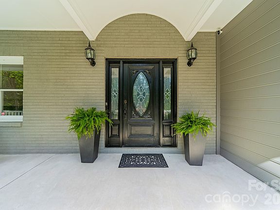 5th image of 7240 Cobble Creek Dr