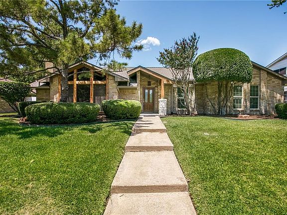 3rd image of 2433 Stone Creek Dr