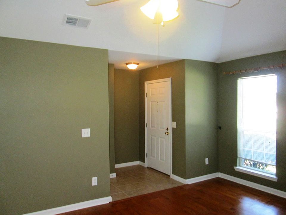 Living Room Foyer Area