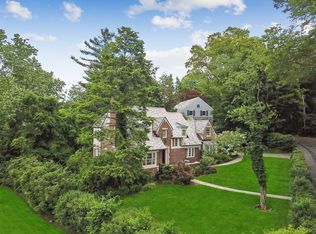 7 Eton Rd, Scarsdale, NY 10583