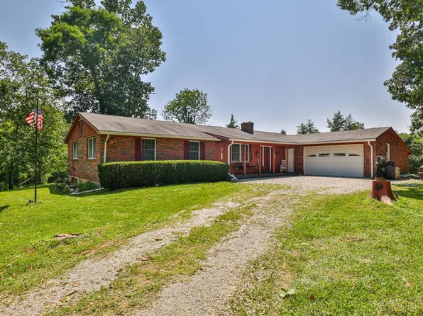 12800 Akes Rd, Moores Hill, IN 47032