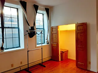 Rented by BSD Realty Worldwide Inc