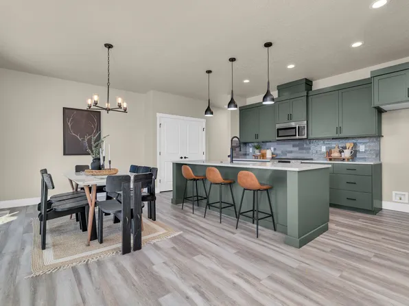 6273 S Binky Ave, Meridian, ID 83642