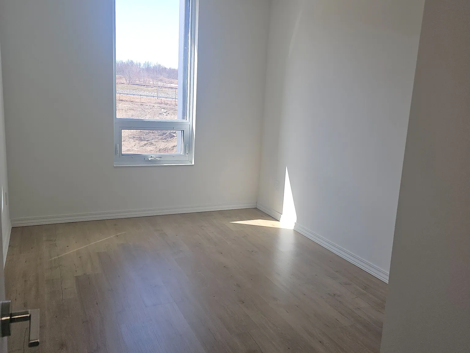 2 bed, $2,350 — Photo 4