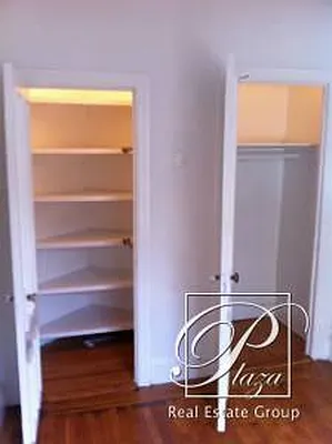 Rented by Plaza Real Estate Group | media 26