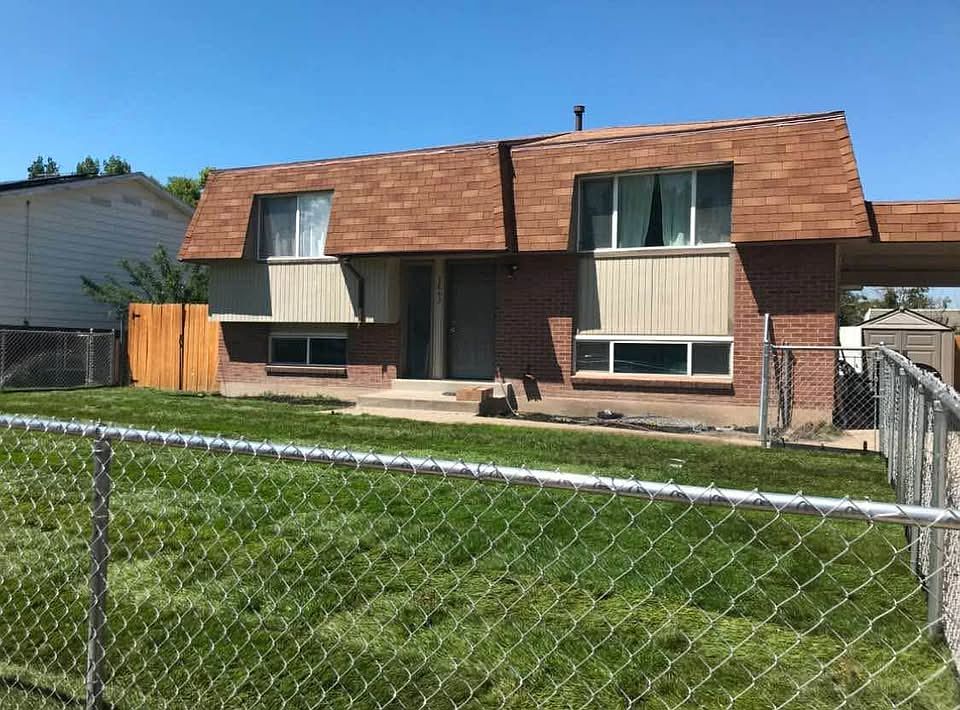 1st image of 3842 W Carolina Dr