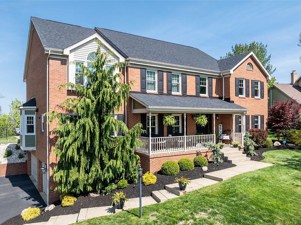 1st image of 107 Coventry Ct