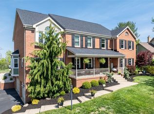 107 Coventry Ct, Canonsburg, PA 15317