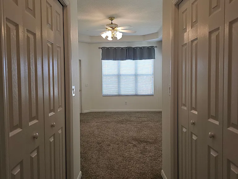7209 Colonial Lake Dr — Photo 20
