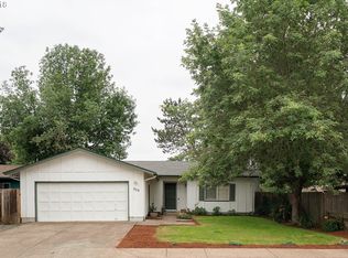 250 71st Pl, Springfield, OR 97478