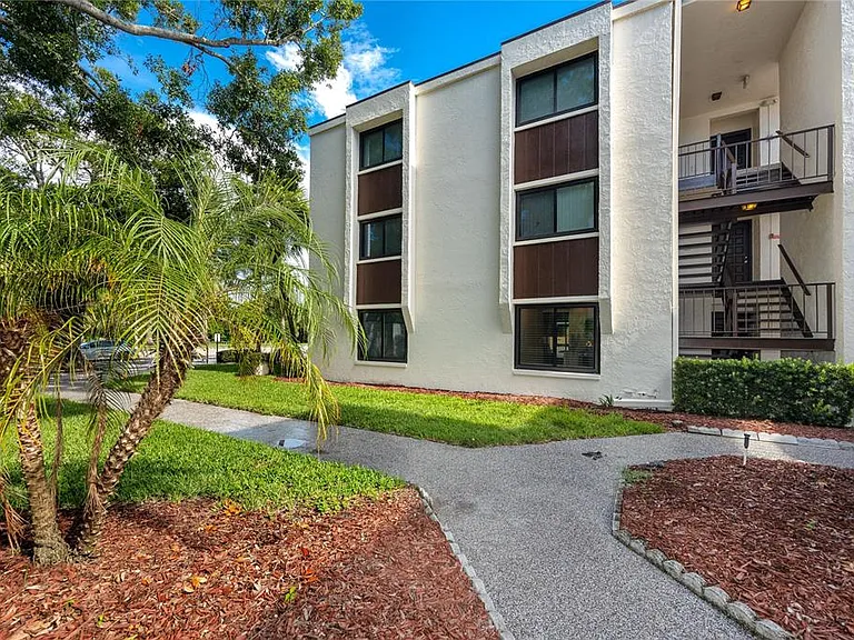2207 Belleair Rd #B4 — Photo 35