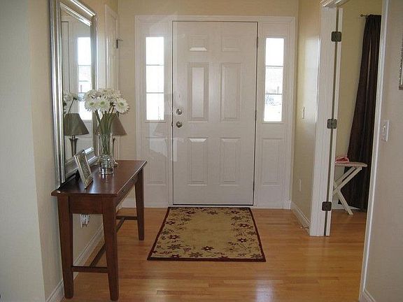 3rd image of 1247 Winchester Ave