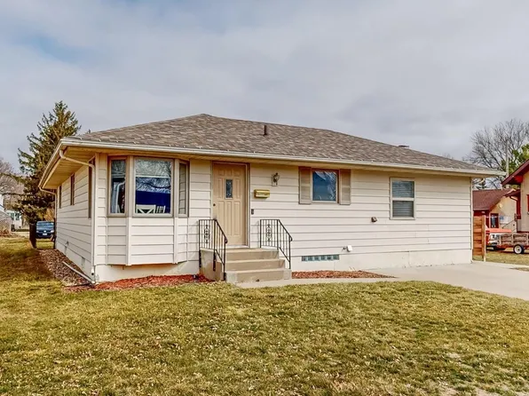603 3rd St SW, Stewartville, MN 55976