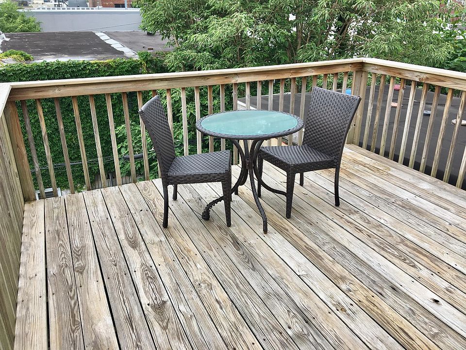 Roof deck