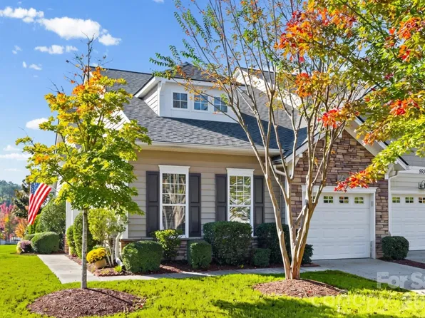 551 Pine Links Dr, Tega Cay, SC 29708