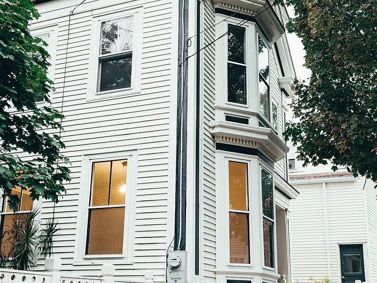 64 Carleton St #2 — Photo 35