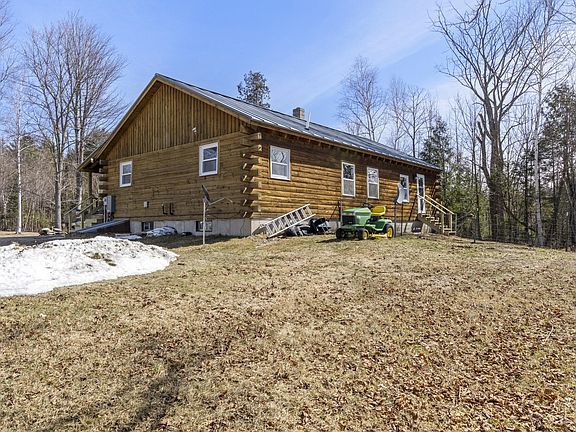 4th image of 300 Locke Hill Road