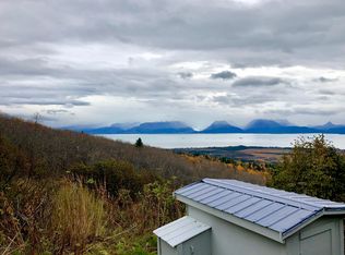 915 Glacier View Ct, Homer, AK 99603