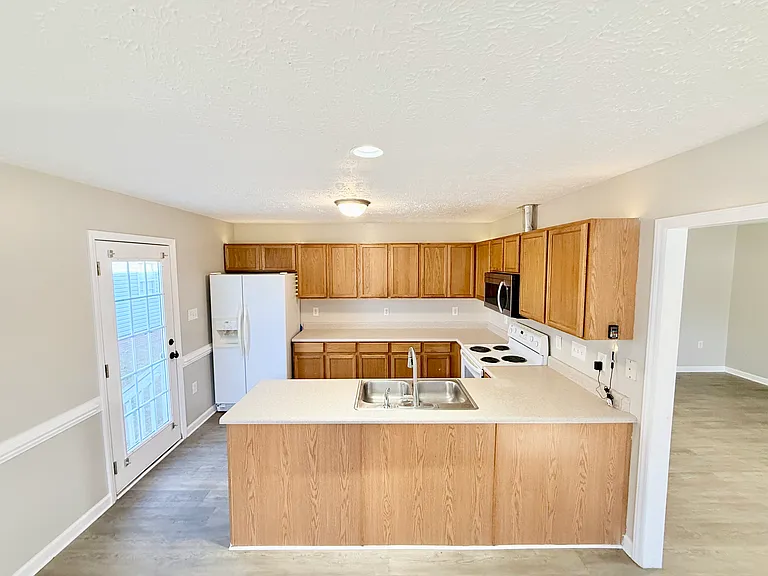 52 Linsey Ct — Photo 16
