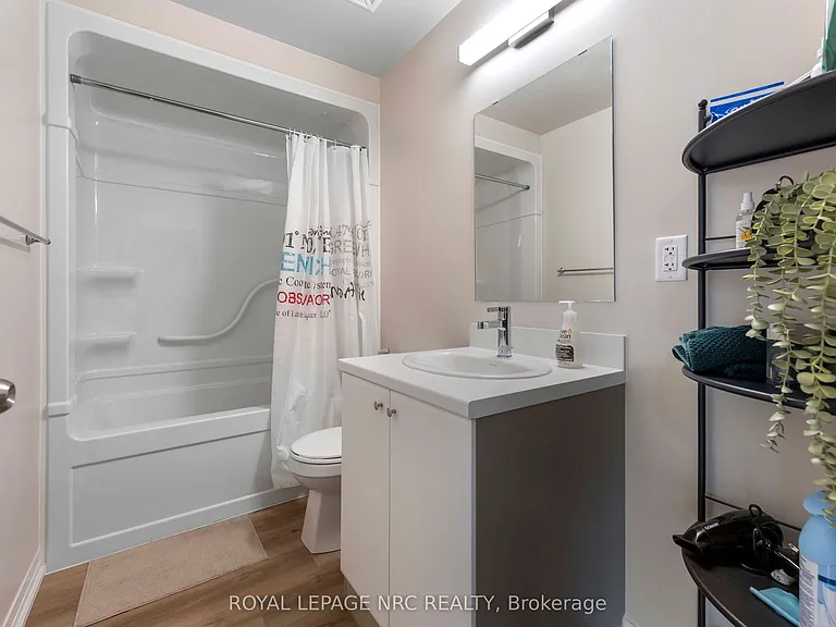 50 Herrick Ave #LP45 — Photo 12