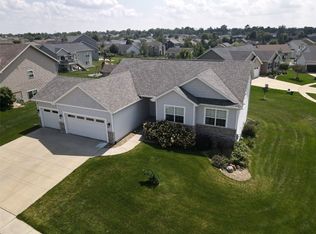 2523 Vaughn Dr, Marion, IA 52302