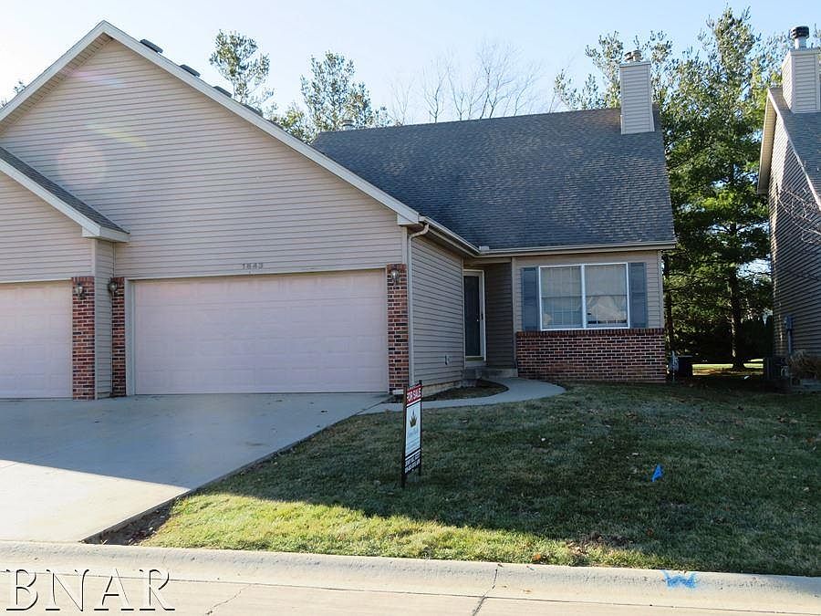 2nd image of 1643 Frontier Dr