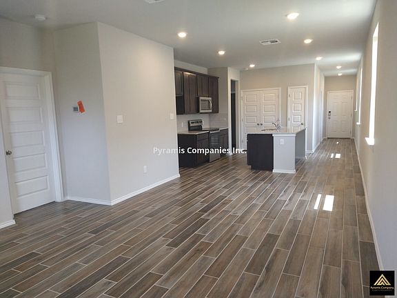 4th image of 10111 Tierra Roja