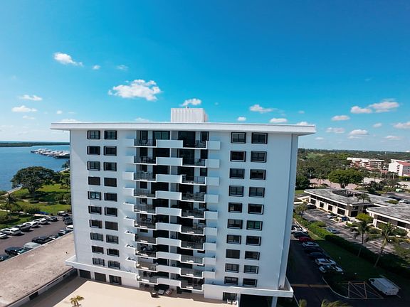 3rd image of 1200 Marine Way #908