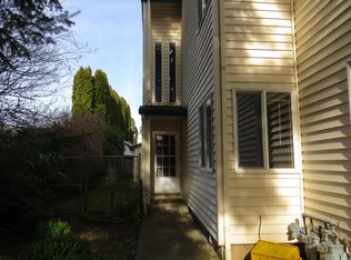 3045 SE 130th Ave, Portland, OR 97236