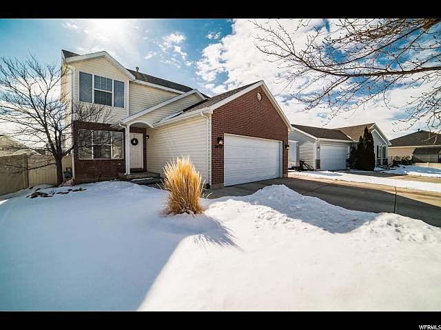 1st image of 2422 N Cider Pl