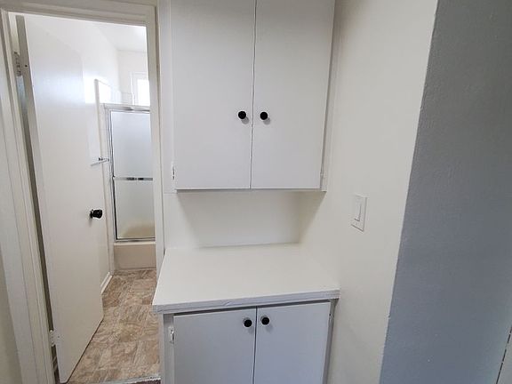 5th image of 10309 S Inglewood Ave APT 14