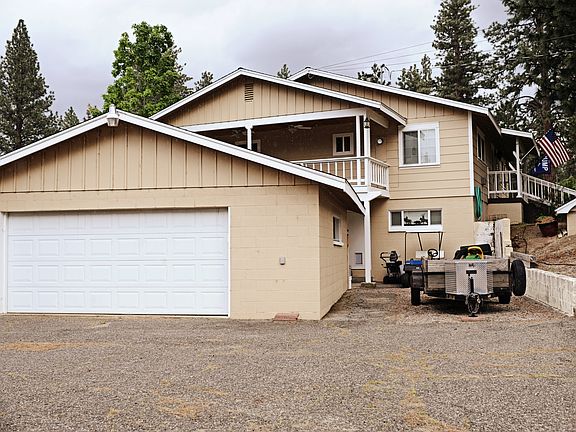 3rd image of 470-590 Circle Dr