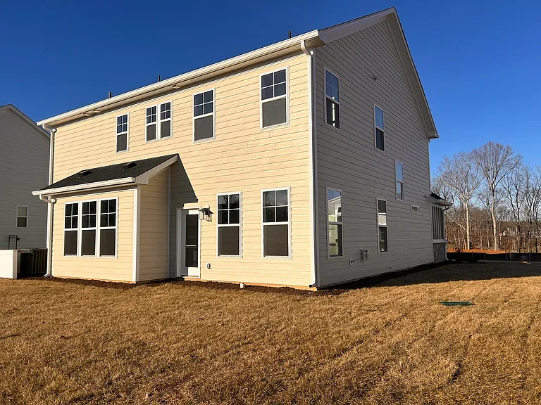42 Casper Ct — Photo 4