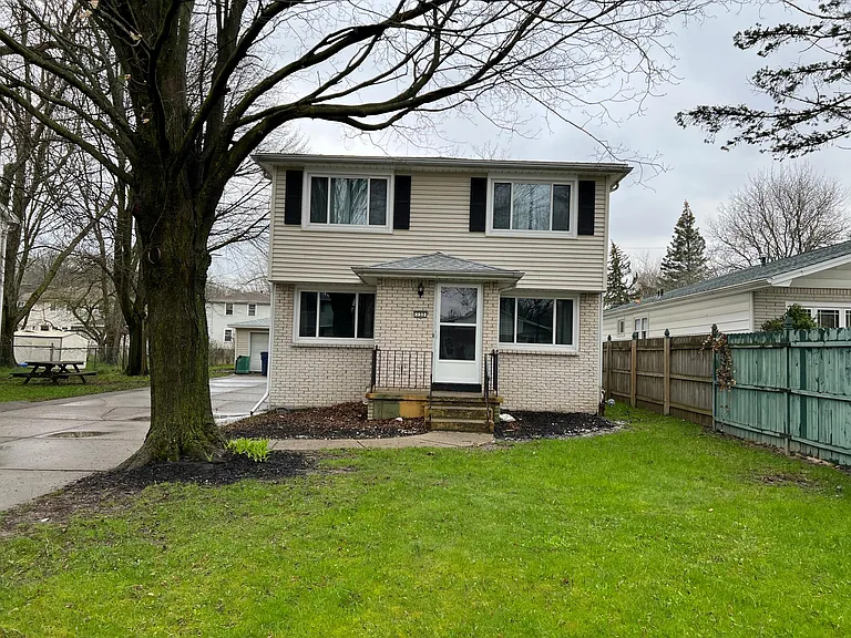 133 Sunshine Dr — Photo 19