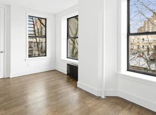 277 W 11th St APT 2D, New York, NY 10014