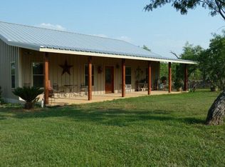 13767 N State Hwy 80, Leesville, TX 78122