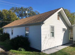 411 W Old Cross Rd, New Market, VA 22844