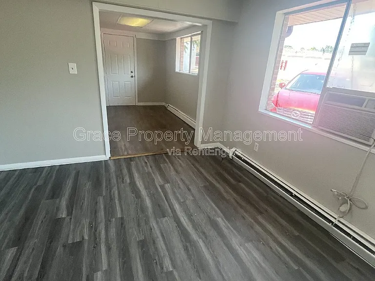 3944 Turnpike Dr #5 — Photo 9
