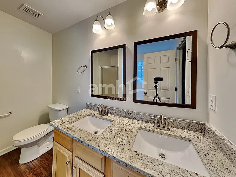 3872 Rosebud Park Dr — Photo 14