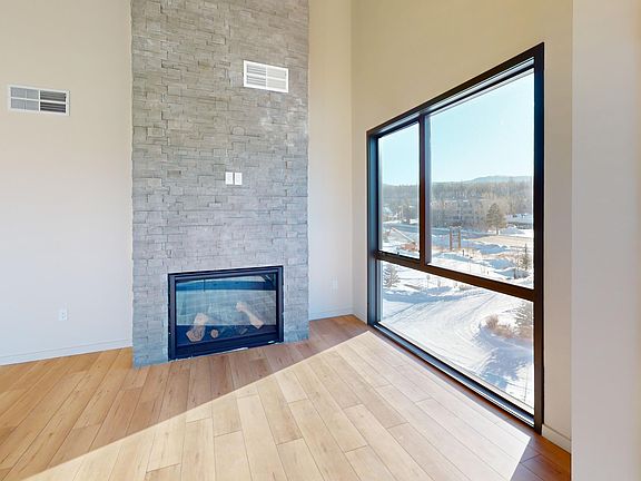 3rd image of 720 BAKER Drive #404