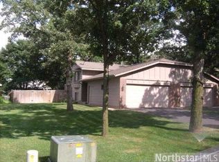 10559 Martin St NW, Coon Rapids, MN 55433