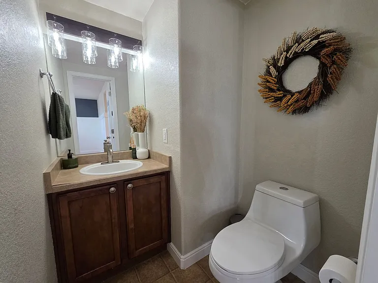 8807 Silver Glen Dr — Photo 8