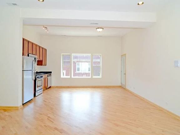 5th image of 7044 N Paulina St APT 2