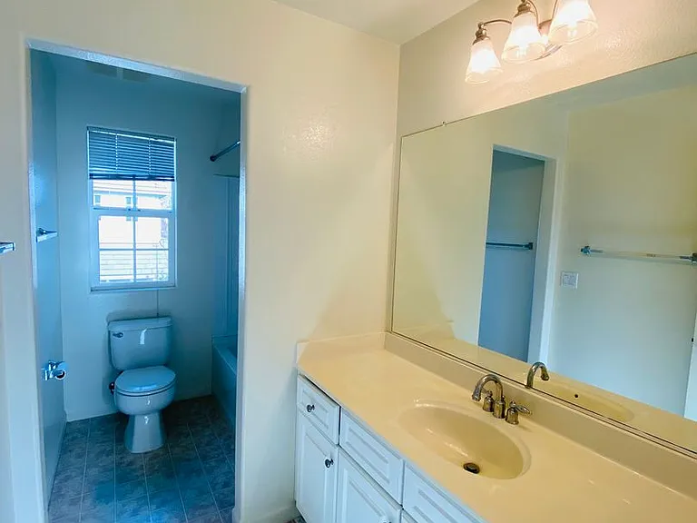 620 Candela Cir — Photo 17